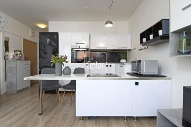 Gofar | Sale of a 2-room apartment + balcony + parking space in the Hviezdne bývanie project, Hviezdoslavov, district DS | Exclusively