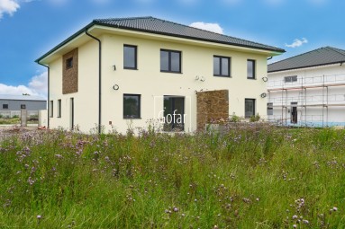 GOFAR - Exclusively for sale 3-room apartment with garden and 2 parking spaces in the new building Baka (Apartment B / Semi-detached house AB)