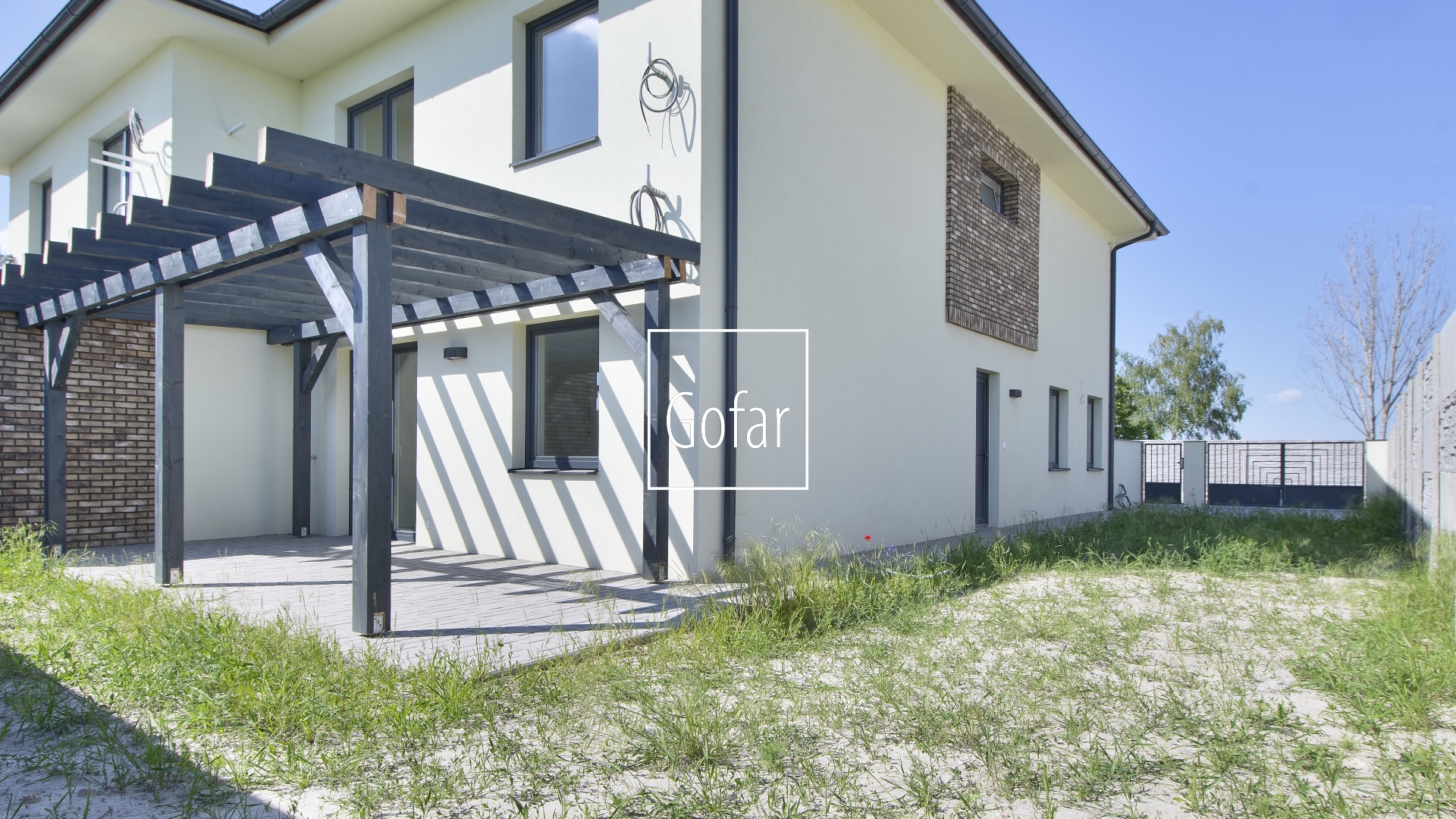 Sale | 3-room apartment in standard + garden + terrace + 2x parking, Baka, district DS | Gofar | Exclusively