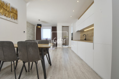 Sale | Fully furnished energy-efficient 3-room apartment with 2 parking spaces just 10 min from R7, Baka, district DS | Gofar | Exclusive