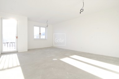 Sale of a newly built large 3-room sunny apartment with 2 parking spaces, Baka, district DS | Exclusively | Gofar