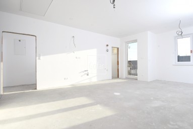 Sale of a newly built large 3-room sunny apartment with 2 parking spaces, Baka, district DS | Exclusively | Gofar