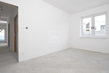 Sale of a newly built large 3-room sunny apartment with 2 parking spaces, Baka, district DS | Exclusively | Gofar