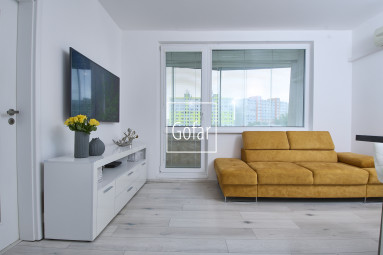 RESERVED! | SALE | MODERN 2-ROOM STUDIO WITH A LARGE LOGGIA, BRATISLAVA | Gofar | Exclusive