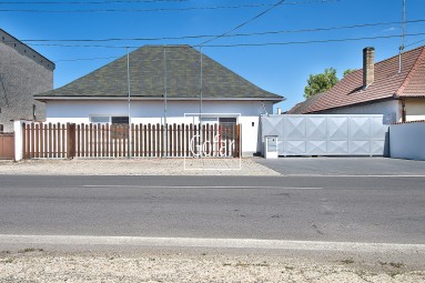 Exclusively | GOFAR | For sale - Administrative building (family house) + multi-purpose hall, Gabčíkovo, district DS