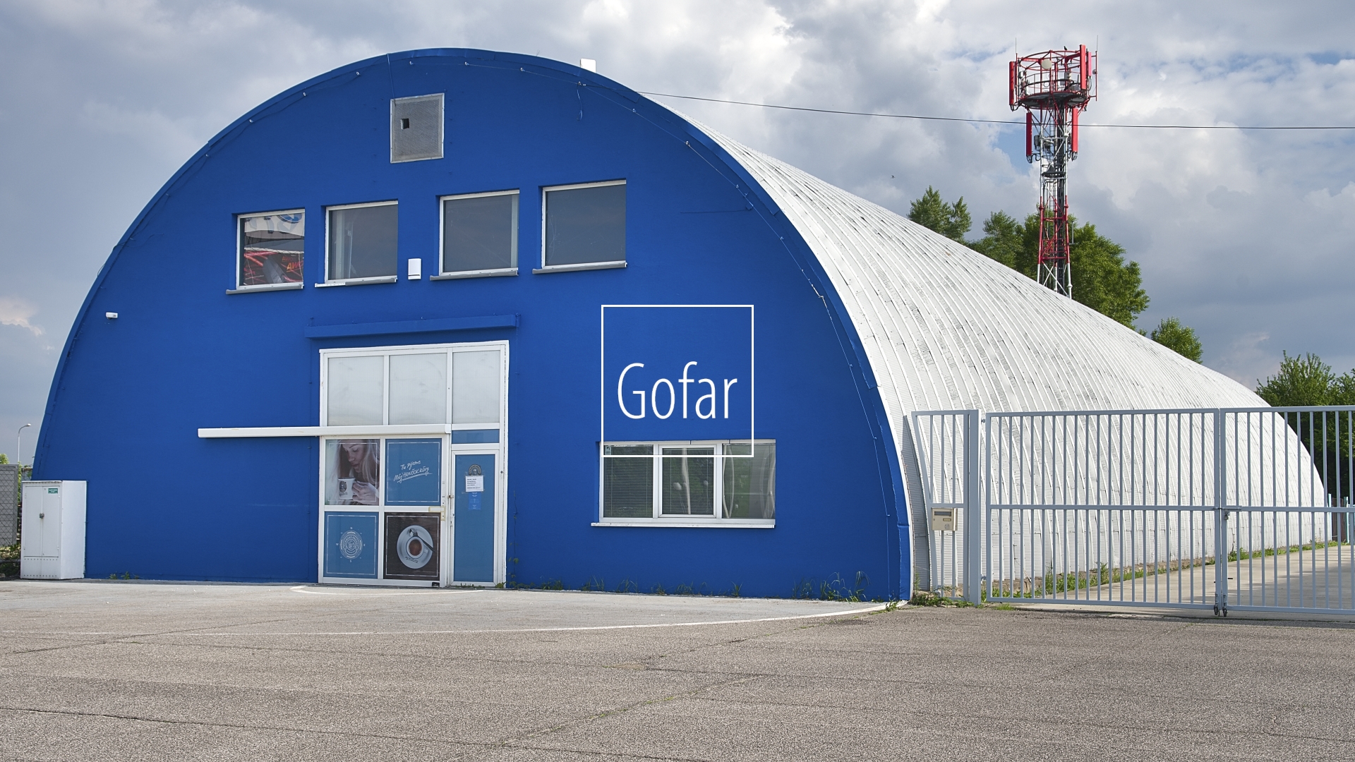 Exclusively | GOFAR | Rent of a large hall (800m2) and land (650m2) in a lucrative location Zlaté piesky, Bratislava