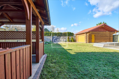 Luxurious family house on a 1198m2 plot, + pool + 4x garage + gazebo + garden, Dunajská Streda | Gofar | Exclusively