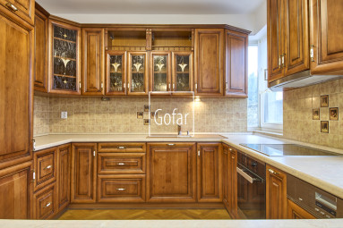 Luxurious family house on a 1198m2 plot, + pool + 4x garage + gazebo + garden, Dunajská Streda | Gofar | Exclusively