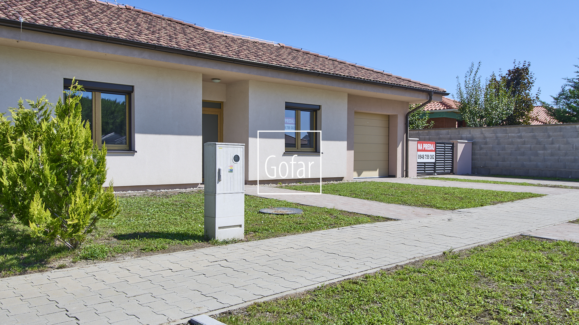 Sale | 4-room family house with kitchen unit and garage + large plot + 3x parking, FLORIDA PARK, DS | Gofar | Exclusive