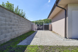 Sale | 4-room family house with kitchen unit and garage + large plot + 3x parking, FLORIDA PARK, DS | Gofar | Exclusive