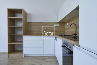 Sale | 4-room family house with kitchen unit and garage + large plot + 3x parking, FLORIDA PARK, DS | Gofar | Exclusive