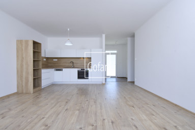 Sale | 4-room family house with kitchen unit and garage + large plot + 3x parking, FLORIDA PARK, DS | Gofar | Exclusive