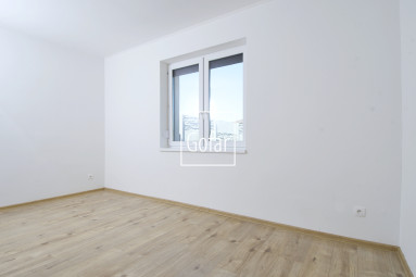 Sale | 4-room family house with kitchen unit and garage + large plot + 3x parking, FLORIDA PARK, DS | Gofar | Exclusive