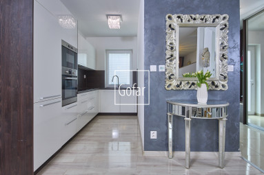 Sale | Luxury 3-room family house in Šamorín, 2 min. from R7/D4 | Gofar | Exclusive