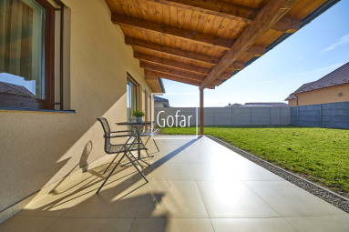 Sale | Spacious (131m2) furnished 4-room family house with garden in Kyselica just 5 min from R7 | Gofar | Exclusive