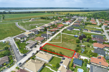 Sale | Large building plot 960m2 with utilities just a few minutes from Bratislava, Báč, district DS | Gofar RK | Exclusive