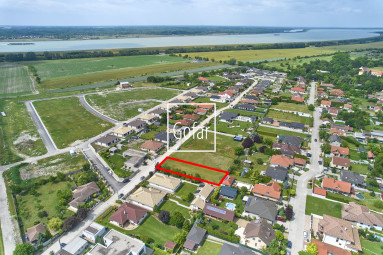 Sale | Large building plot 960m2 with utilities just a few minutes from Bratislava, Báč, district DS | Gofar RK | Exclusive