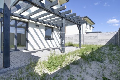 Sale | 3-room apartment in standard + garden + terrace + 2x parking, Baka, district DS | Gofar | Exclusively