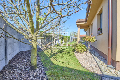 Sale | 4-room family house with a large terrace, garage and strategically excellent location on R7 (approx. 2 min) – Holice, DS | Gofar | Exclusive