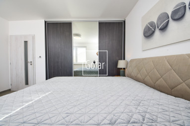 Sale | 4-room family house with a large terrace, garage and strategically excellent location on R7 (approx. 2 min) – Holice, DS | Gofar | Exclusive