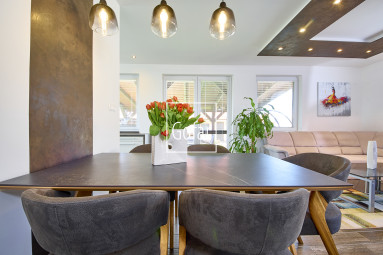 Sale | 4-room family house with a large terrace, garage and strategically excellent location on R7 (approx. 2 min) – Holice, DS | Gofar | Exclusive