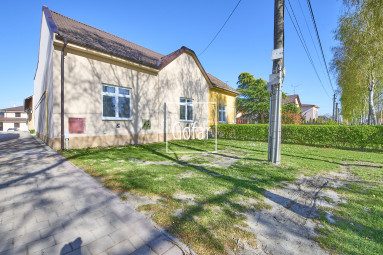 Eladó | 3 szobás, nagyméretű (130m2) családi ház a Fő utcán, Bős (Gabčíkovo) | Gofar | Kizárólagos