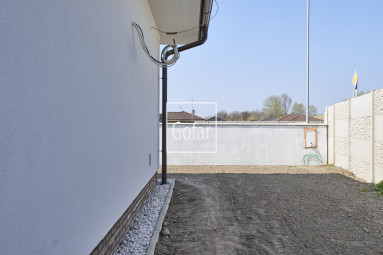 Eladó | Nagy (125m2) 4 szobás családi ház kiváló elrendezéssel, kerttel és négy autó számára parkolóval DS | Gofar | Kizárólagosan