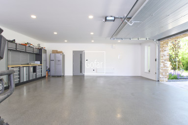 Eladó | Prémium lakó-, üzleti és pihenőkomplexum egy 1920 m2-es telken, Bacsfa (Báč), DS | Kizárólagos | Gofar RK