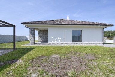 FOGLALVA! Eladó | 4 szobás mintaház 7 év garanciával, nagy kerttel és négy autó számára alkalmas parkolóval | Gofar | Kizárólagosan