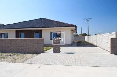 Gofar - Kizárólagos eladásra - Nagy családi ház (105m2) kerttel, terasszal (23m2) és két parkolóhellyel az árban, BAKA Dunaszerdahelyi járás