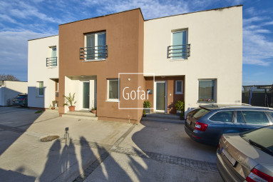 Eladó | Luxus 3 szobás családi ház Somorján, 2 percre az R7/D4-től | Gofar | Kizárólagos