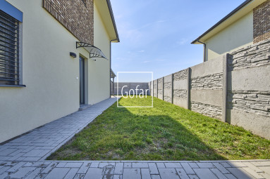 Eladó | Energiatakarékos 3 szobás lakás 2 parkolóhellyel, kerttel és nagy terasszal, mindössze 10 percre az R7-estől, Baka, DS járás | Gofar | Kizáról