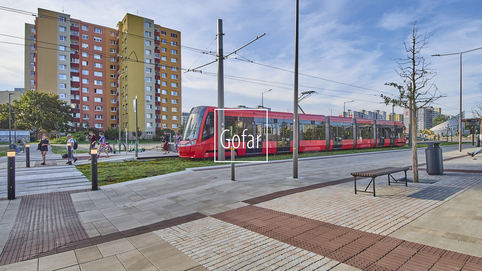 FOGLALVA! Eladó | 3 szobás lakás lélegzetelállító kilátással a Várra, a Kamzíkra és Ausztriára | Holíčska – Pozsony-Ligetfalu (Petržalka) | Gofar | Ki