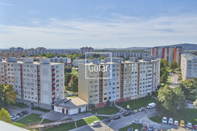 FOGLALVA! Eladó | 3 szobás lakás lélegzetelállító kilátással a Várra, a Kamzíkra és Ausztriára | Holíčska – Pozsony-Ligetfalu (Petržalka) | Gofar | Ki