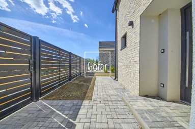 Eladó | Luxus új építésű, egész évben lakható 4 szobás ház közvetlen kijárattal a Kis-Dunára, MADARÁSZ-Sárrét (Blahová) | Gofar | Kizárólagos