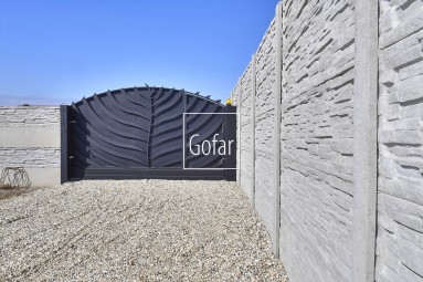 Kizárólagosan | GOFAR | Eladó - Építési telek (1276 m2) közművekkel Lúcs (Lúč na Ostrove) községben