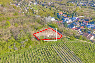 Eladó | Napos telek (814m2) Récse (Rača) városrészben – csendes környezet, gyönyörű kilátás Pozsonyra | GOFAR | Kizárólagosan