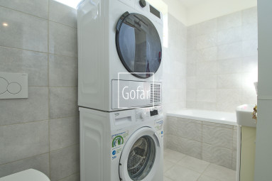 Predaj| Kompletne zariadený energeticky úsporný 3i byt s 2 parkovacími státiami iba 10 min od R7, Baka, okr. DS |Gofar |Exkluzívne 