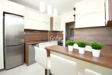 Exkluzívne | GOFAR | Predaj - 3izbový byt+2 loggie+murovaná garáž iba za 105.000,-Eur, obec Janíky, Okres DS
