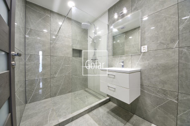 Predaj | Energeticky úsporný 3i byt s 2 parkovacími státiami, záhradou a veľkou terasou, iba 10 min od R7, Baka, okr. DS | Gofar | Exkluzívne