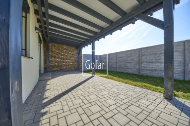 Predaj | Energeticky úsporný 3i byt s 2 parkovacími státiami, záhradou a veľkou terasou, iba 10 min od R7, Baka, okr. DS | Gofar | Exkluzívne