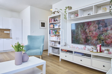 Predaj| Energeticky úsporný kompletne zariadený 2i byt + veľký balkón, Dunajská Streda |Gofar |Exkluzívne