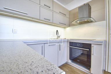 Predaj| Štýlový 2i byt s balkónom (výhlad na Kamzík) a privátnym parkovaním + vlak na pešo - Alžbetin Dvor-Miloslavov| Gofar |Exkluzívne