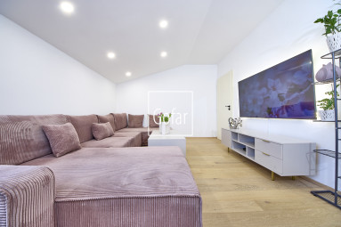 Predaj| Štýlový 2i byt s balkónom (výhlad na Kamzík) a privátnym parkovaním + vlak na pešo - Alžbetin Dvor-Miloslavov| Gofar |Exkluzívne