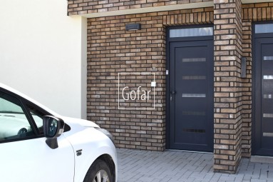 Exkluzívne | GOFAR | Predaj - 3izbový byt kompletne zariadený + 2 parkovacie státia za cenu 79.900,-Eur
