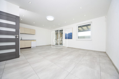 Predaj | Energeticky úsporný 3i byt s 2 parkovacími státiami, záhradou a veľkou terasou, iba 10 min od R7, Baka, okr. DS | Gofar | Exkluzívne