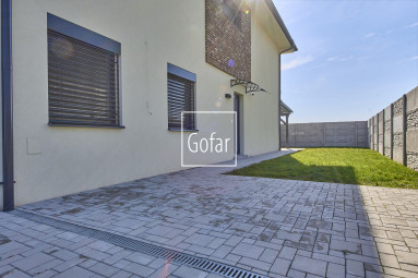 Predaj | Energeticky úsporný 3i byt s 2 parkovacími státiami, záhradou a veľkou terasou, iba 10 min od R7, Baka, okr. DS | Gofar | Exkluzívne