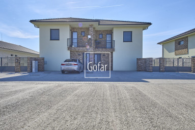 Predaj | Energeticky úsporný 3i byt s 2 parkovacími státiami, záhradou a veľkou terasou, iba 10 min od R7, Baka, okr. DS | Gofar | Exkluzívne