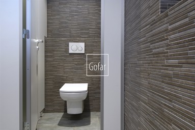 REZERVOVANÝ! Na predaj luxusne vyhotovená polyfunkčná administratívna budova s veľkým skladom a dieňou, Lúč na Ostrove, DS | GOFAR | Exkluzívne