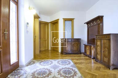 Luxusný RD v barokovom štýle +bazén +4xgaráž +altánok +záhrada(1198m2), Dunajská Streda |Gofar |Exkluzívne